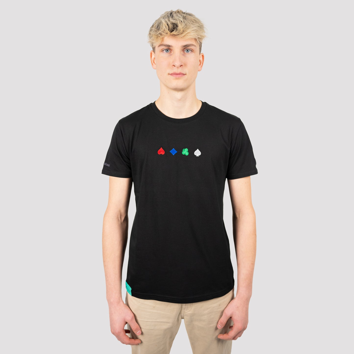 T-shirt black
