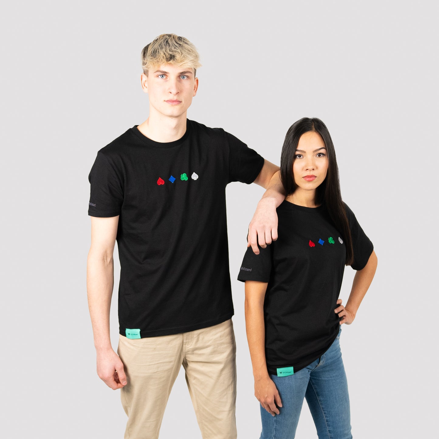T-shirt black